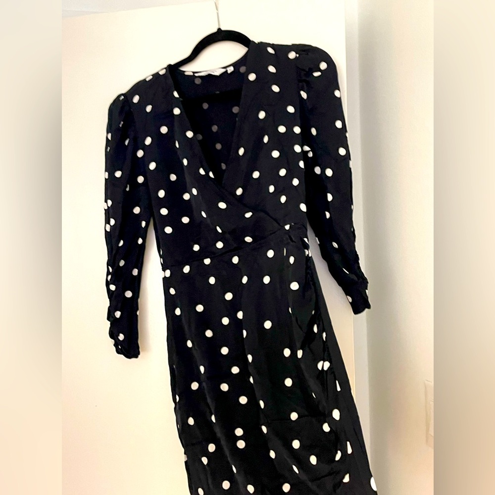Paris Atelier & Other Stories polka dot dress w rouched sleeves & sides - size 4 - Picture 2 of 4